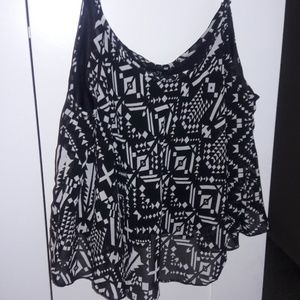 Rue 21 Flowy Crop Top